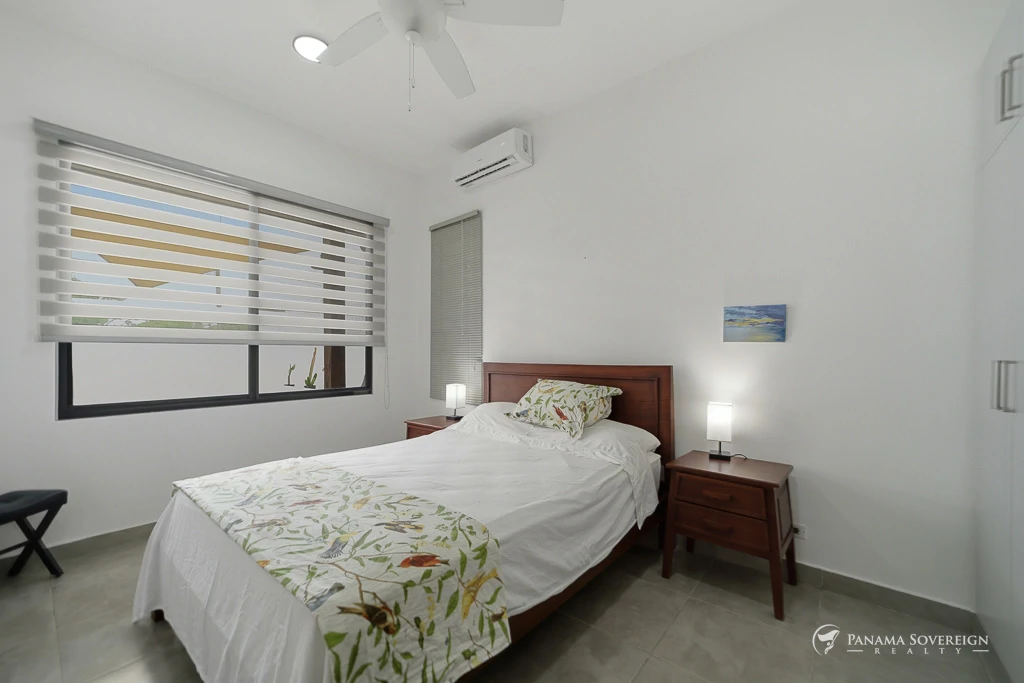 2 Bedroom House in Pedasi - Gallery image 14