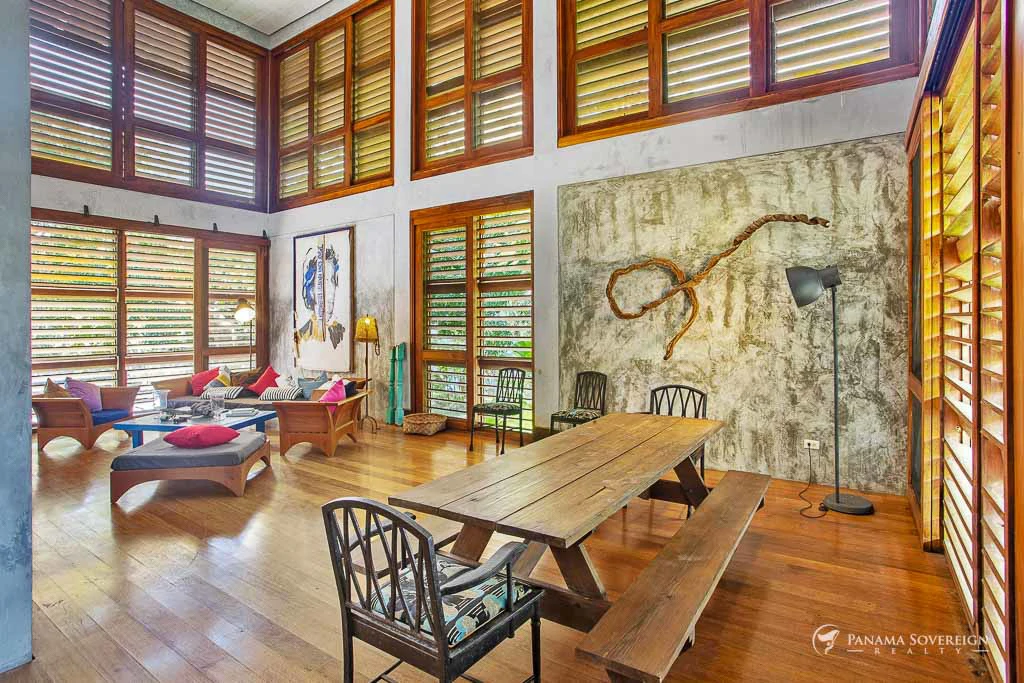 4 Bedroom House in Canal Zone - Gallery image 19