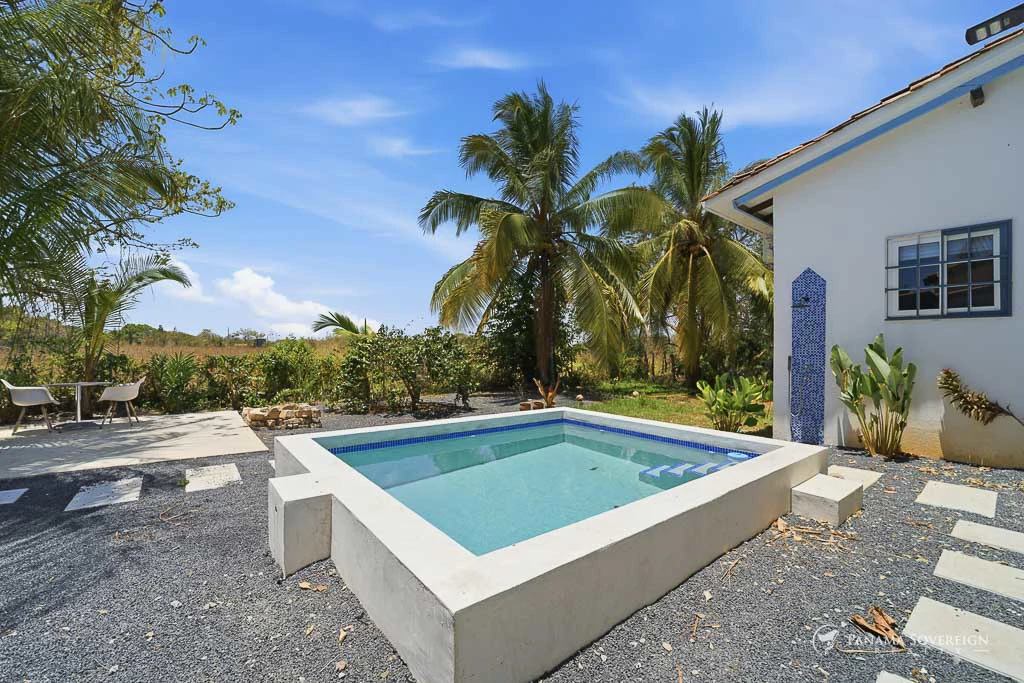3 Bedroom House in Pedasi - Gallery image 2