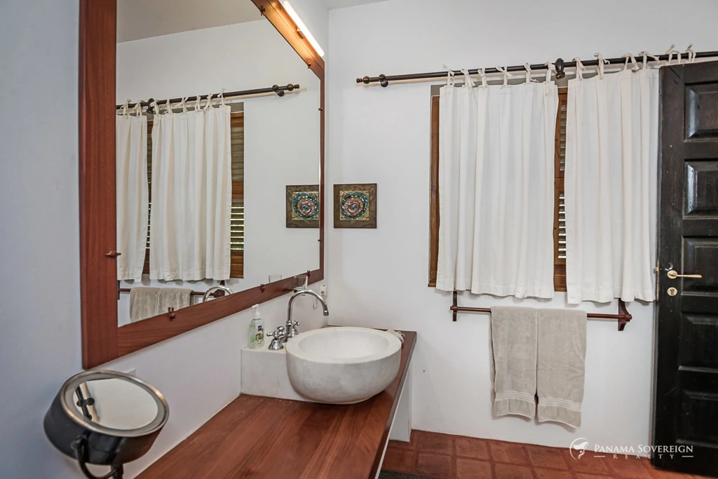 7 Bedroom House in Los Destiladeros - Gallery image 9
