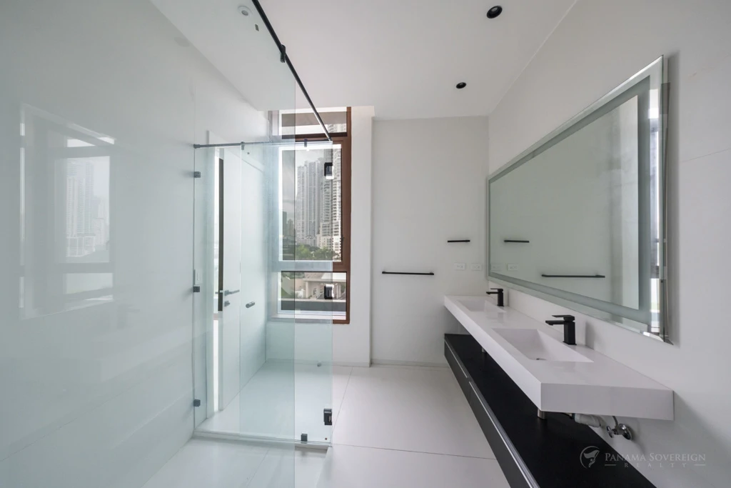 3 Bedroom Condo in Ocean Reef Islands - Gallery image 28