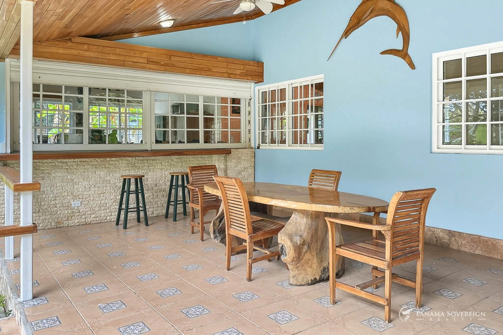 3 Bedroom House in San Carlos - Gallery image 17