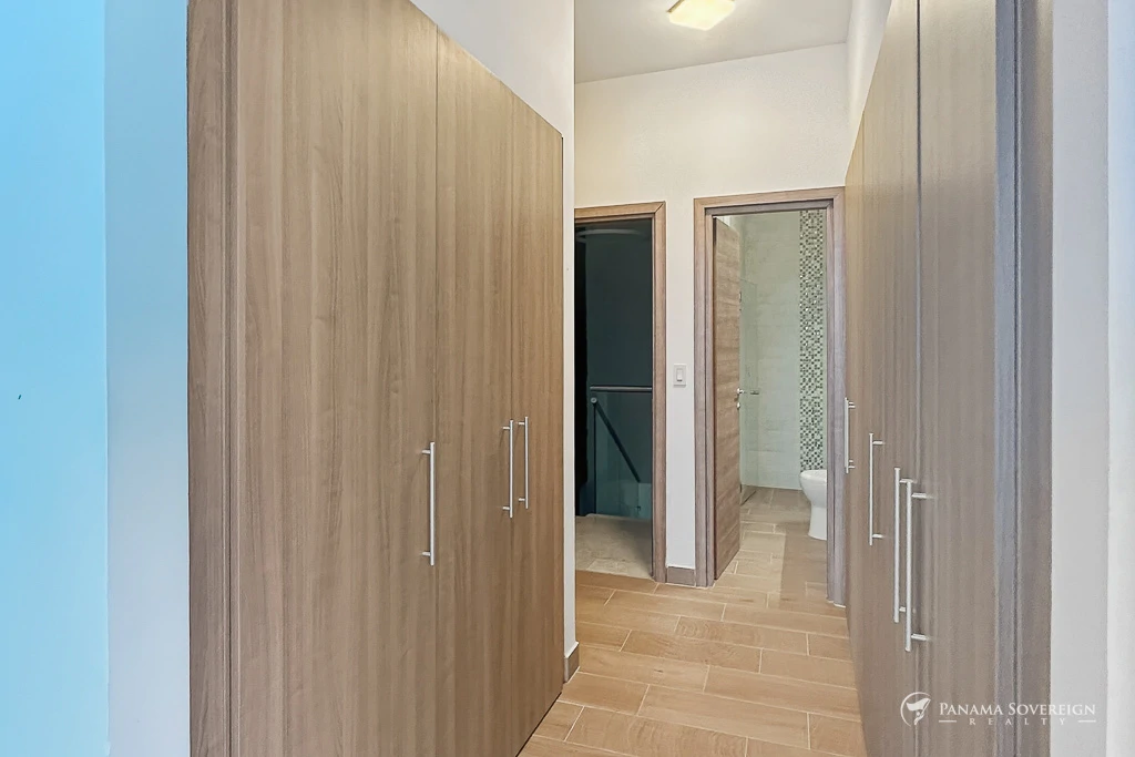 3 Bedroom Condo in Bella Vista - Gallery image 23