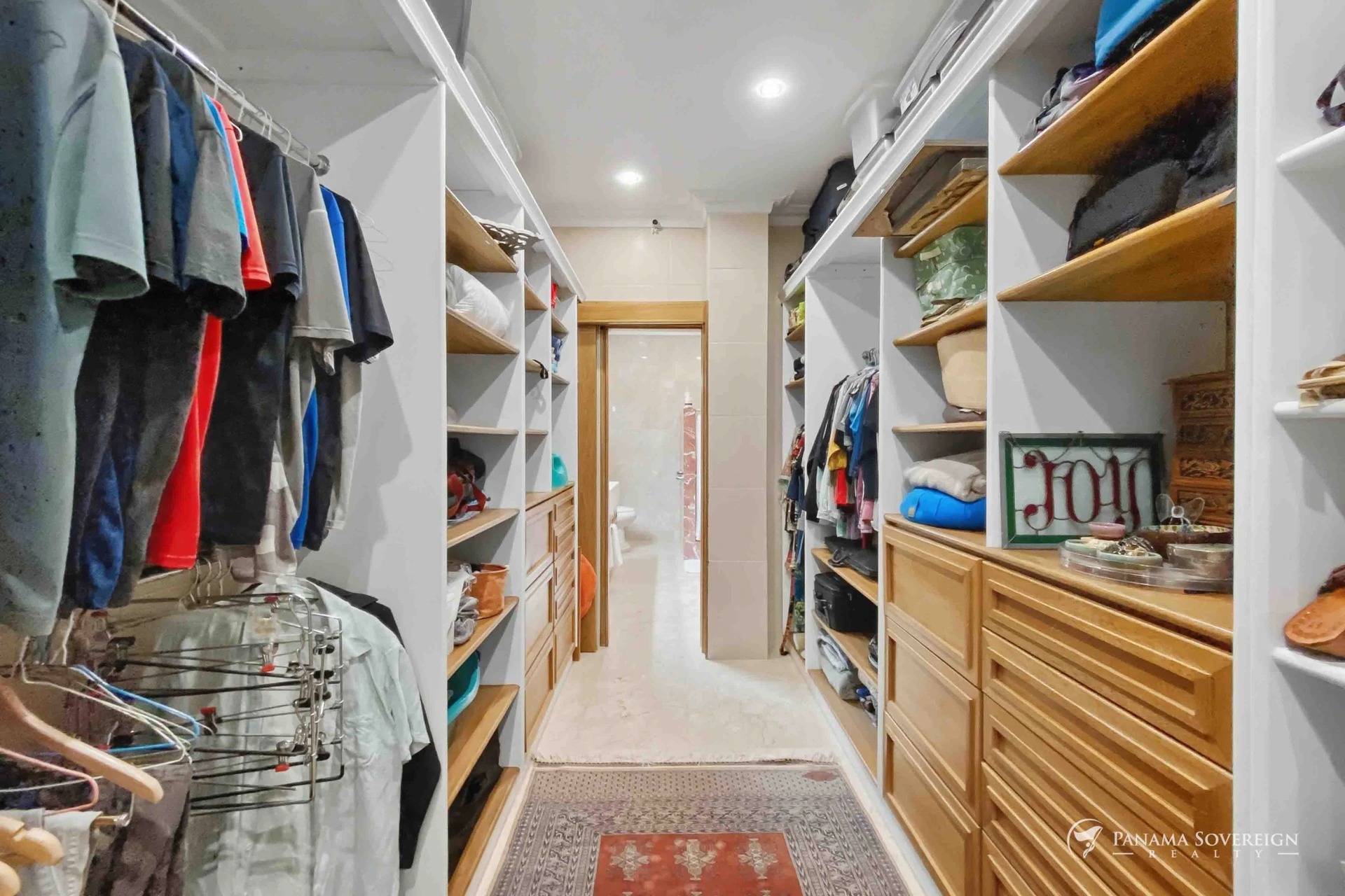 2 Bedroom Condo in Amador Causeway - Gallery image 25