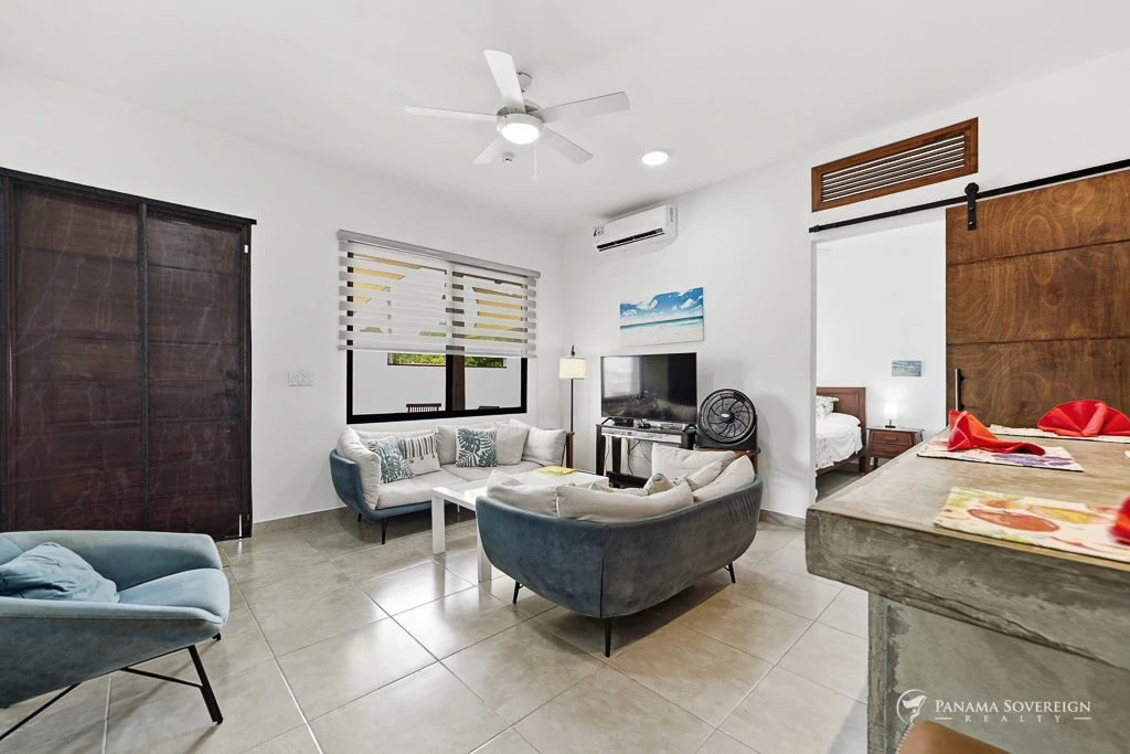 2 Bedroom House in Pedasi - Gallery image 21