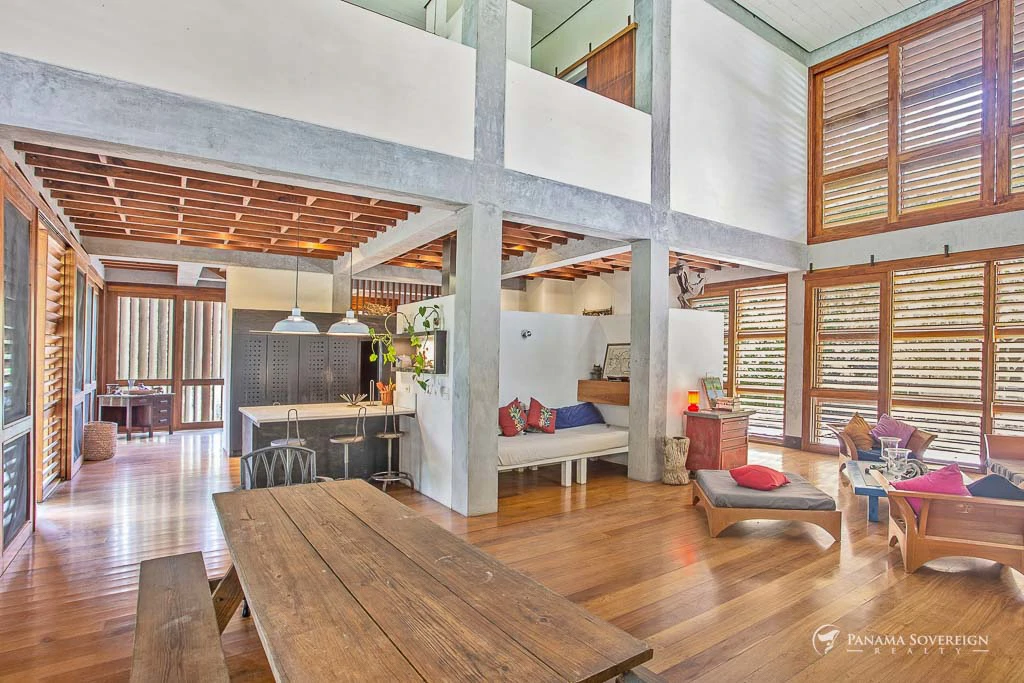 4 Bedroom House in Canal Zone - Gallery image 15