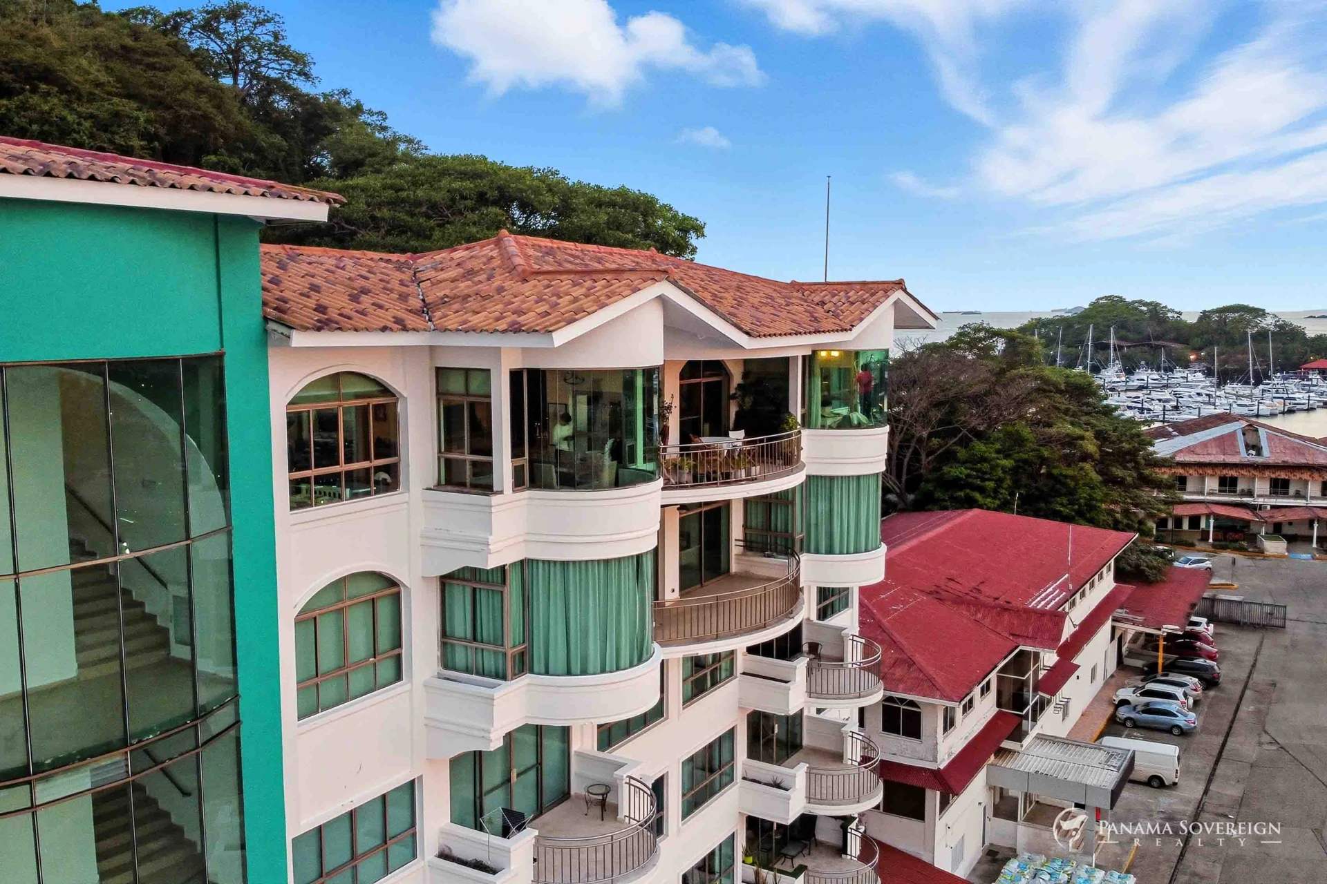 2 Bedroom Condo in Amador Causeway - Gallery image 28
