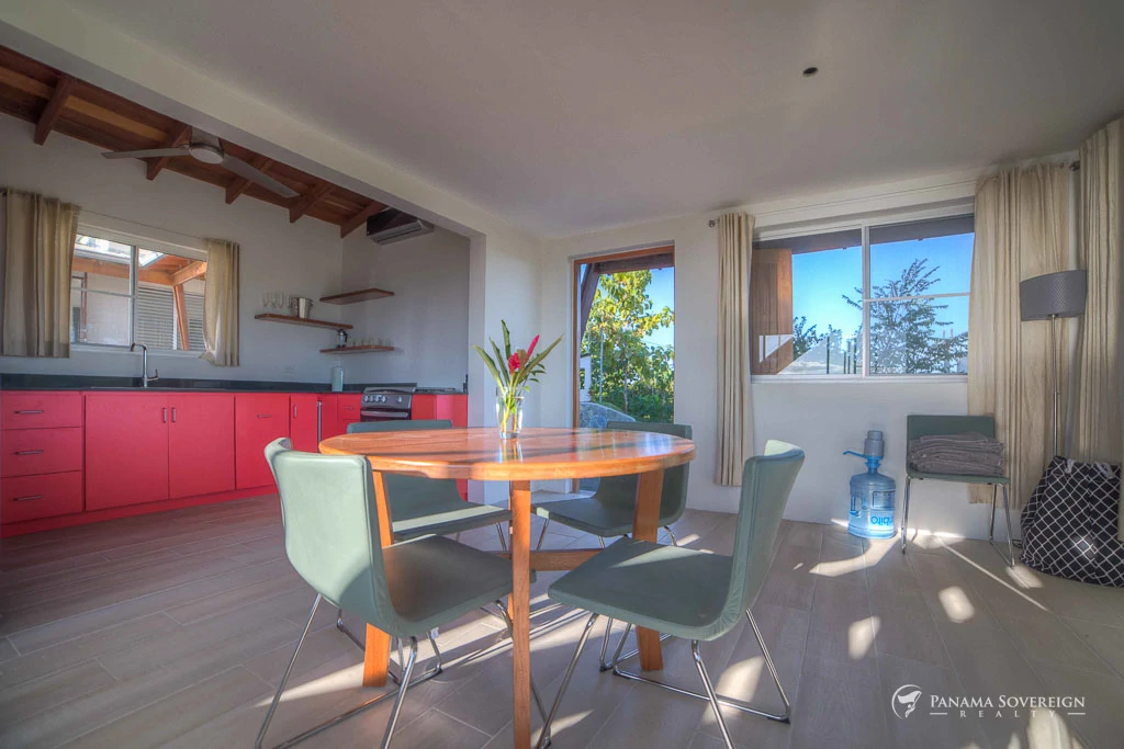4 Bedroom House in Playa Venao - Gallery image 32