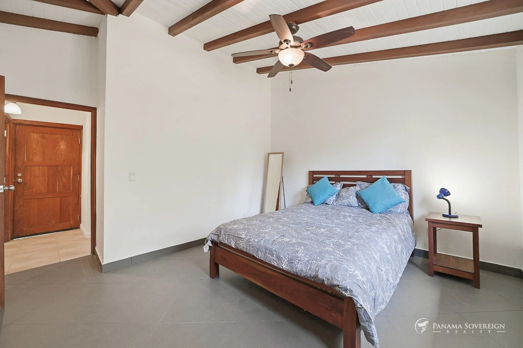 3 Bedroom House in Los Destiladeros - Gallery image 17