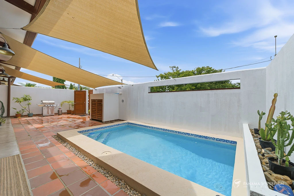 2 Bedroom House in Pedasi - Gallery image 2