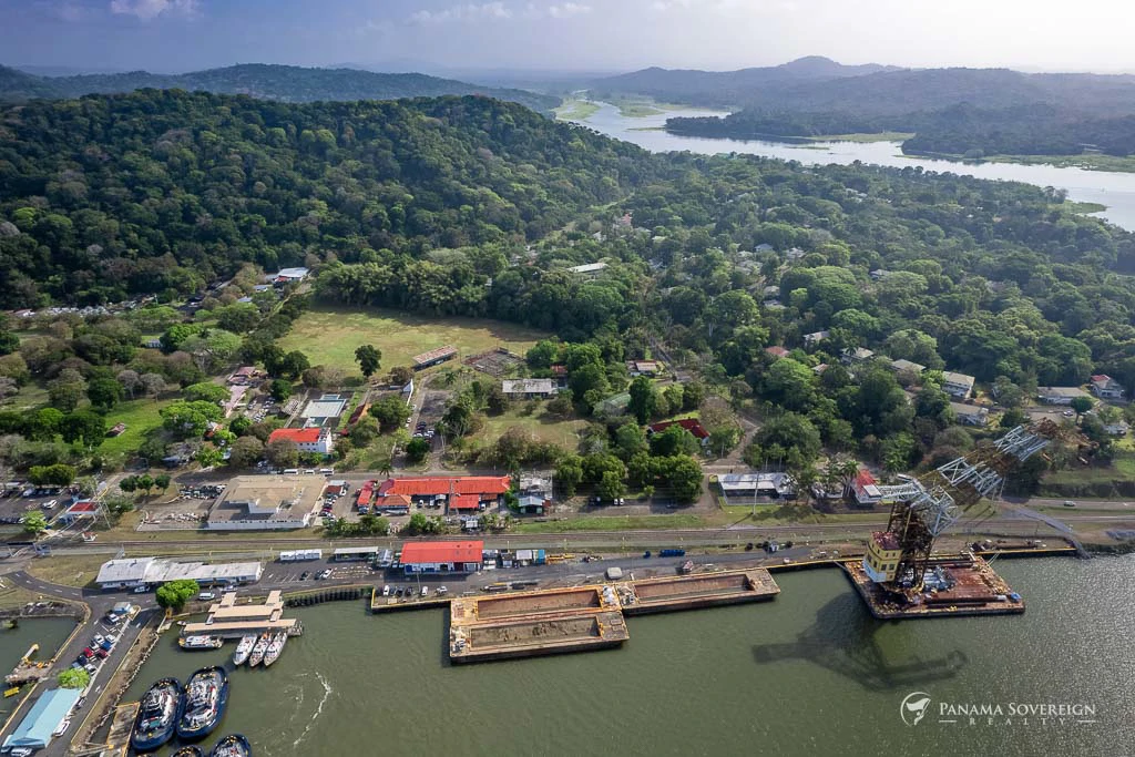Land in Canal Zone - Gallery image 19