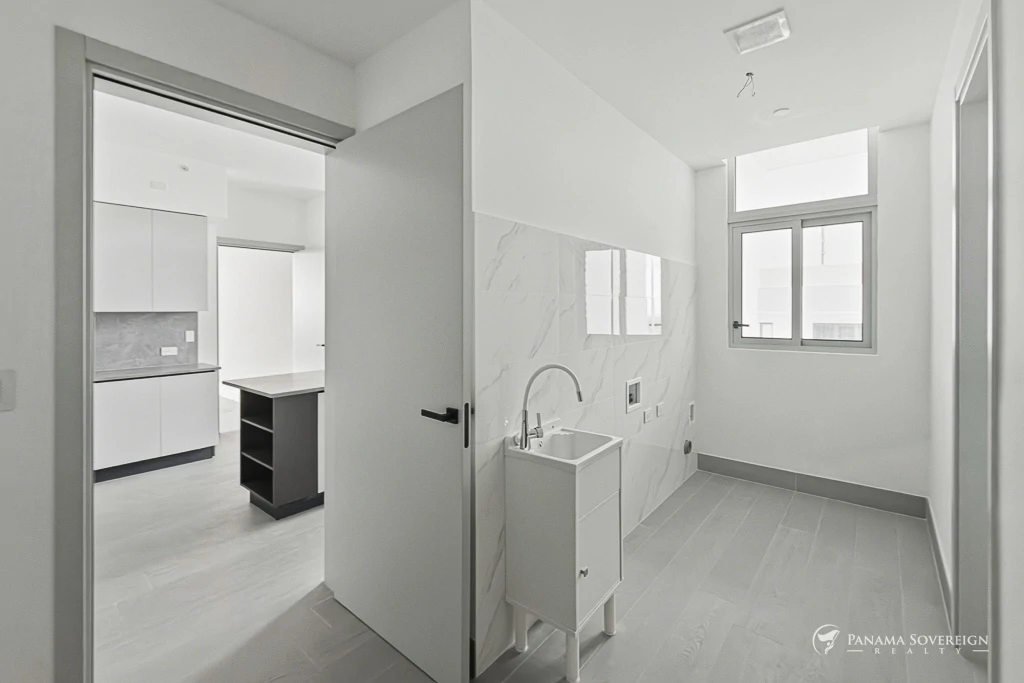 4 Bedroom Condo in Santa Maria - Gallery image 28