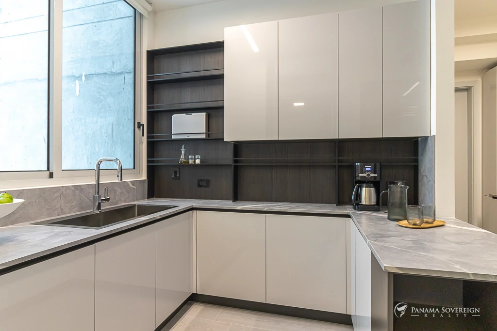 3 Bedroom Condo in Santa Maria - Gallery image 7
