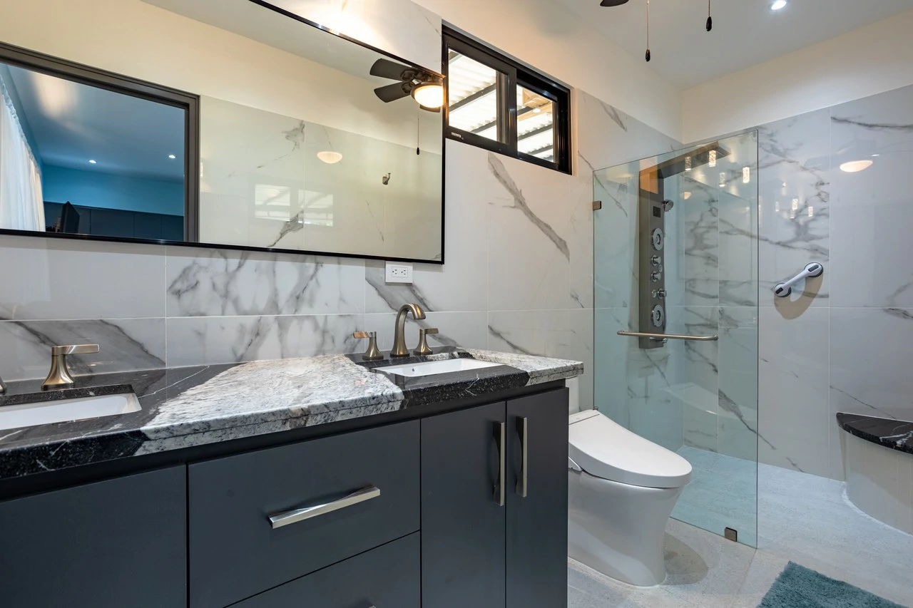 Custom Built Luxury Retreat with Guest Villas in Ojochal - Gallery image 51