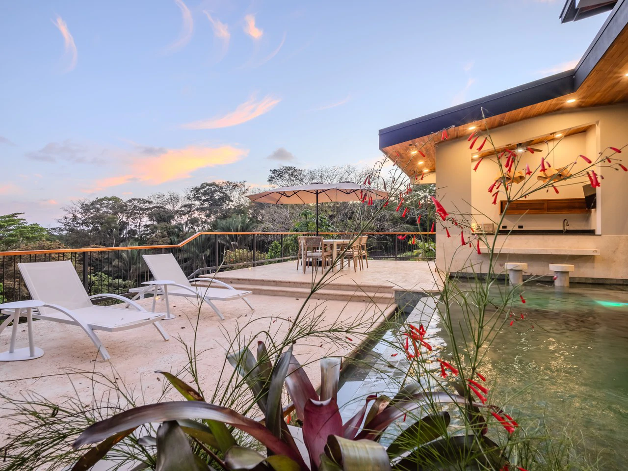 Luxury 3 Bedroom Home with Ocean Views in Downtown Uvita - Gallery image 90