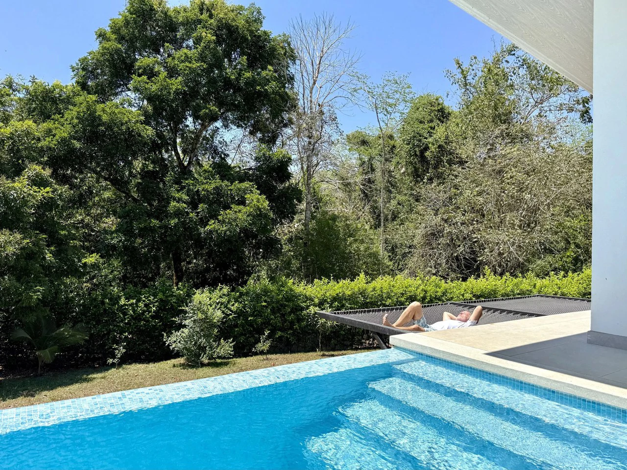 CASA BRISA ABIERTA: Turnkey Tropical Living on the Edge of Cobano $349,950 USD - Gallery image 10