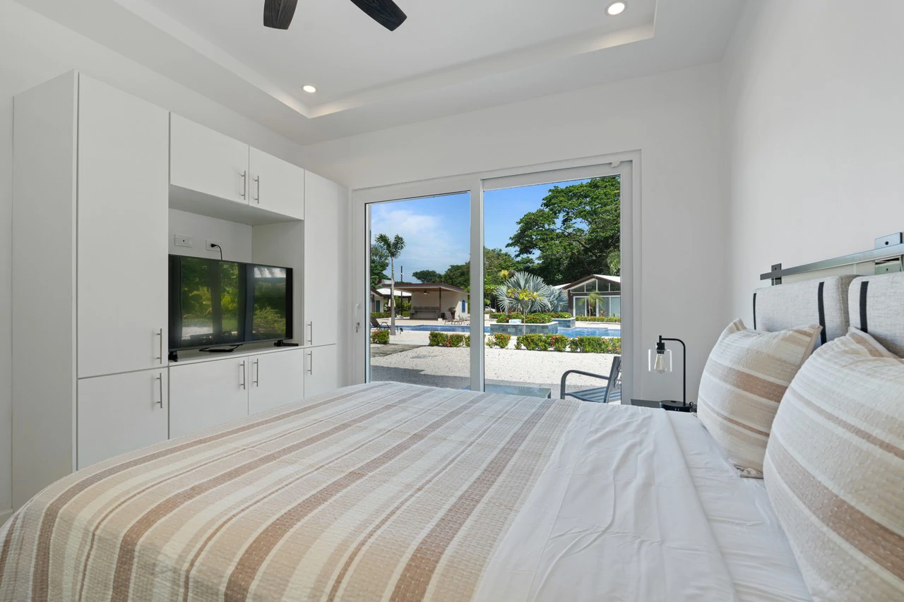 The Point 20: Modern Elegance Meets Coastal Serenity – Home for Sale in Playa Avellanas! - Gallery image 11