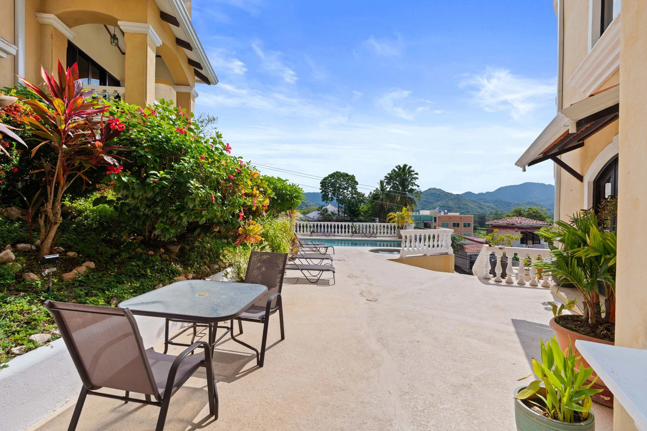 Tres Vistas Marina Real: Stunning 3BR Penthouse with Ocean & Marina Views - Gallery image 26