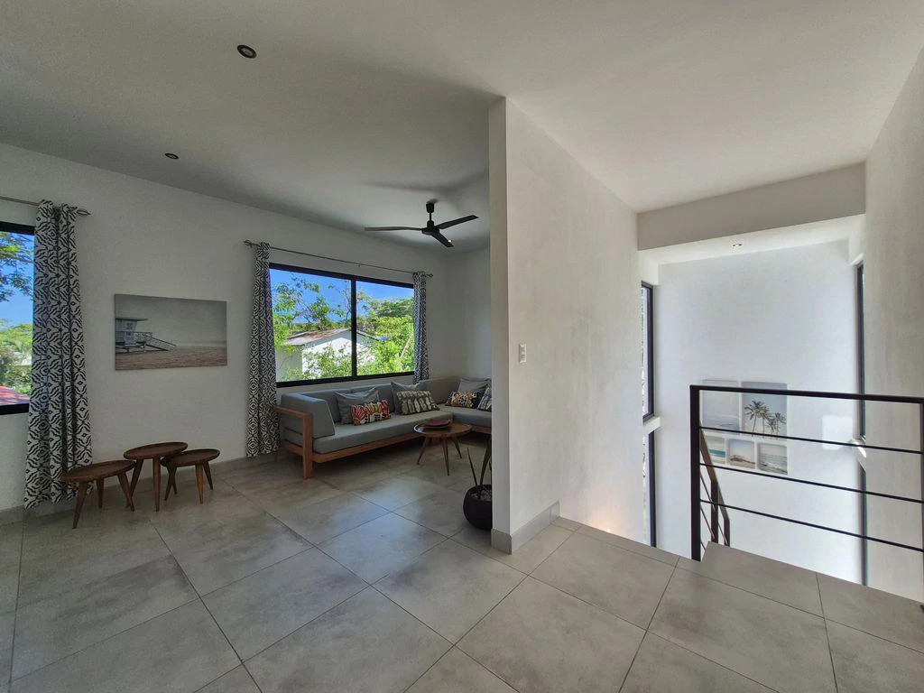 Casa Joya: Turnkey Modern Home with pool – Prime Location & Rental Income - Gallery image 19