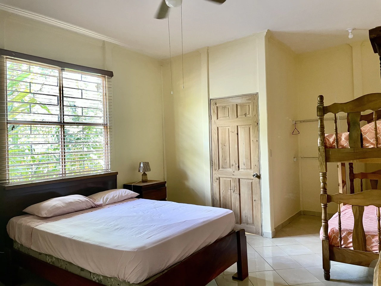 5 cabins and 2 bedrooms house with 2 pools - Multiplex for Sale in Tarcoles, Puntarenas Costa Rica - Gallery image 8