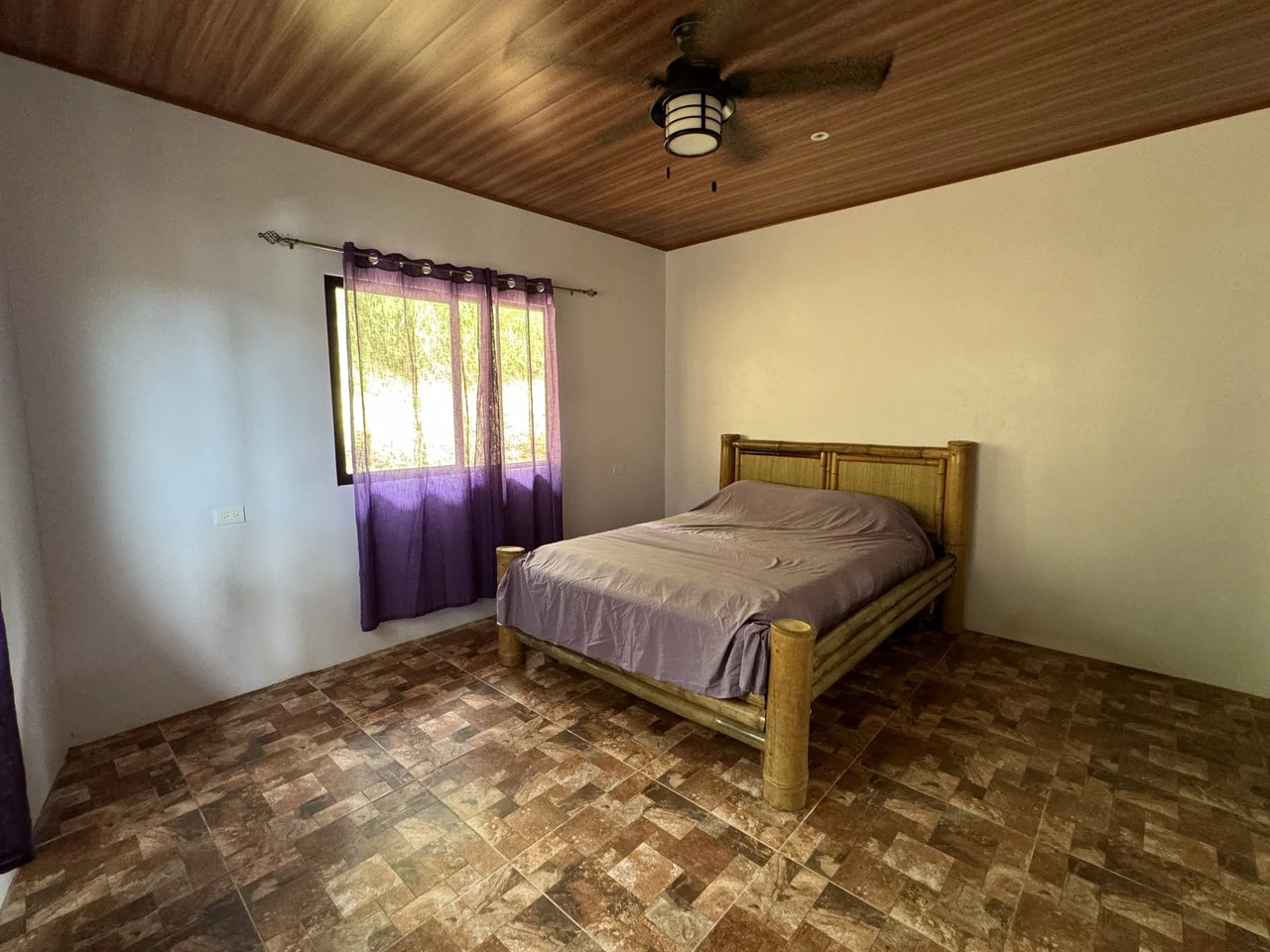 2.6 ACRES – 3 Bedroom Home With Beautiful Views, Several More Building Sites, Perfect For Small Farm!!! - Gallery image 14