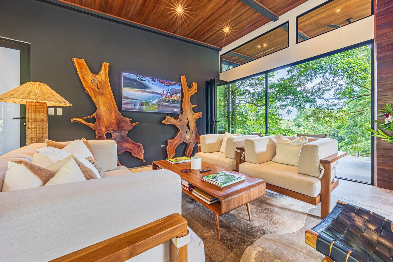 La Sombra Villas: Where Nature Meets Comfort in Tinamates! - Gallery image 7