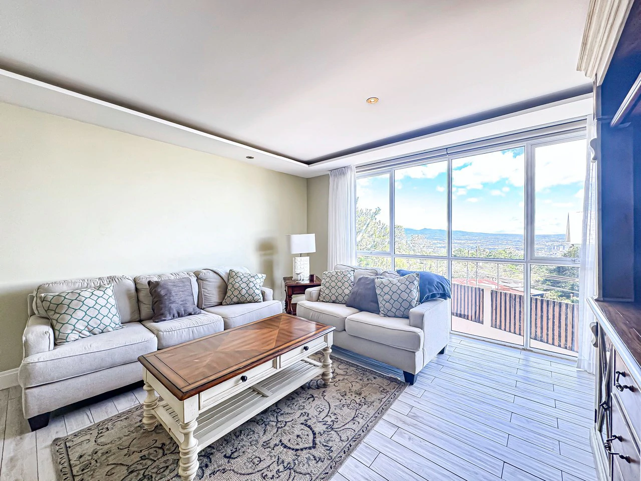 Casa Tulip Breezes:  Casa Tulip Breezes mountainside home for sale in Escazu - Gallery image 2