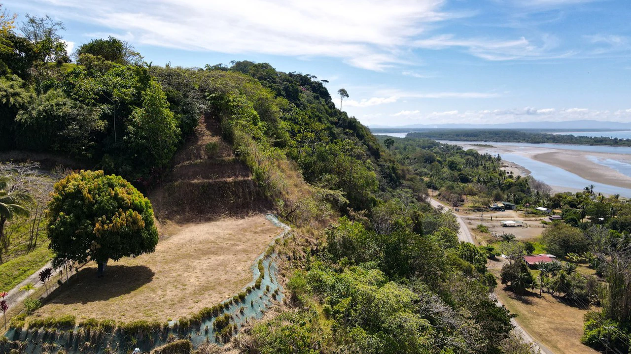 Whitewater Ocean View Front Ridge Land in Ojochal - Gallery image 12