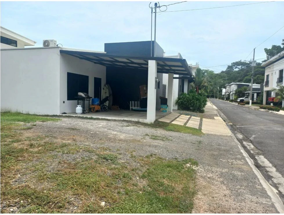 Residential Lot in Jacó, Garabito, Puntarenas: Your Opportunity to Build Your Ideal Home - photo 13