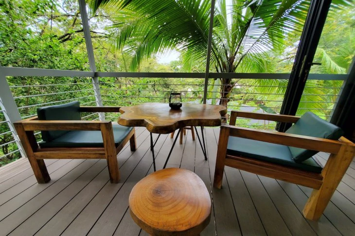Lodge Vista Tranquila: Three Modern Lodges with Private Jacuzzis, Just Five Minutes from Sámara - Gallery image 13