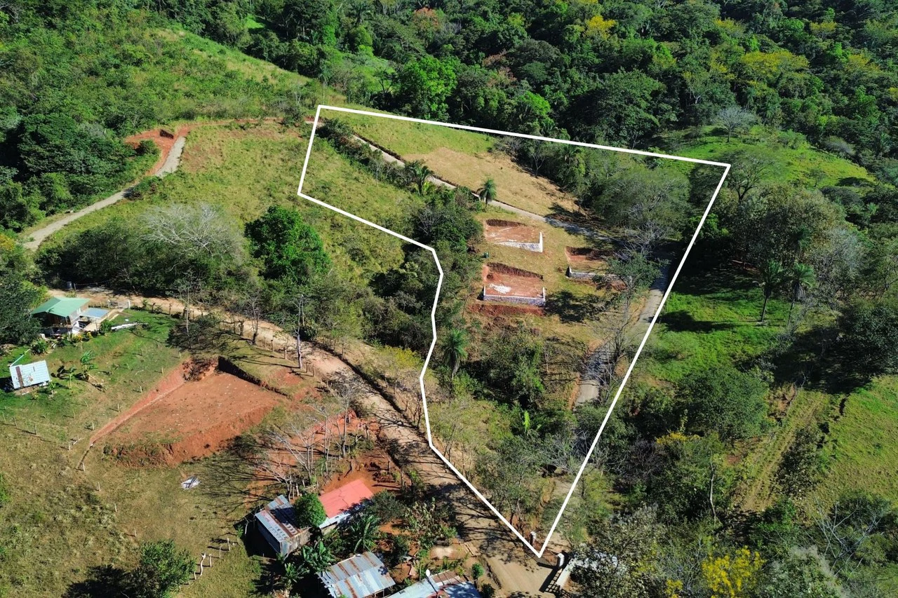 Finca Martine: 3 Platforms, Ready to Build