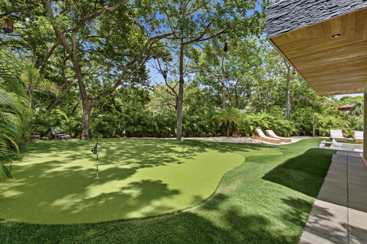 Casa La Ola Perfecta: Luxury 5-Bedroom Home with Pool Near the Beach in Hacienda Pinilla - photo 42