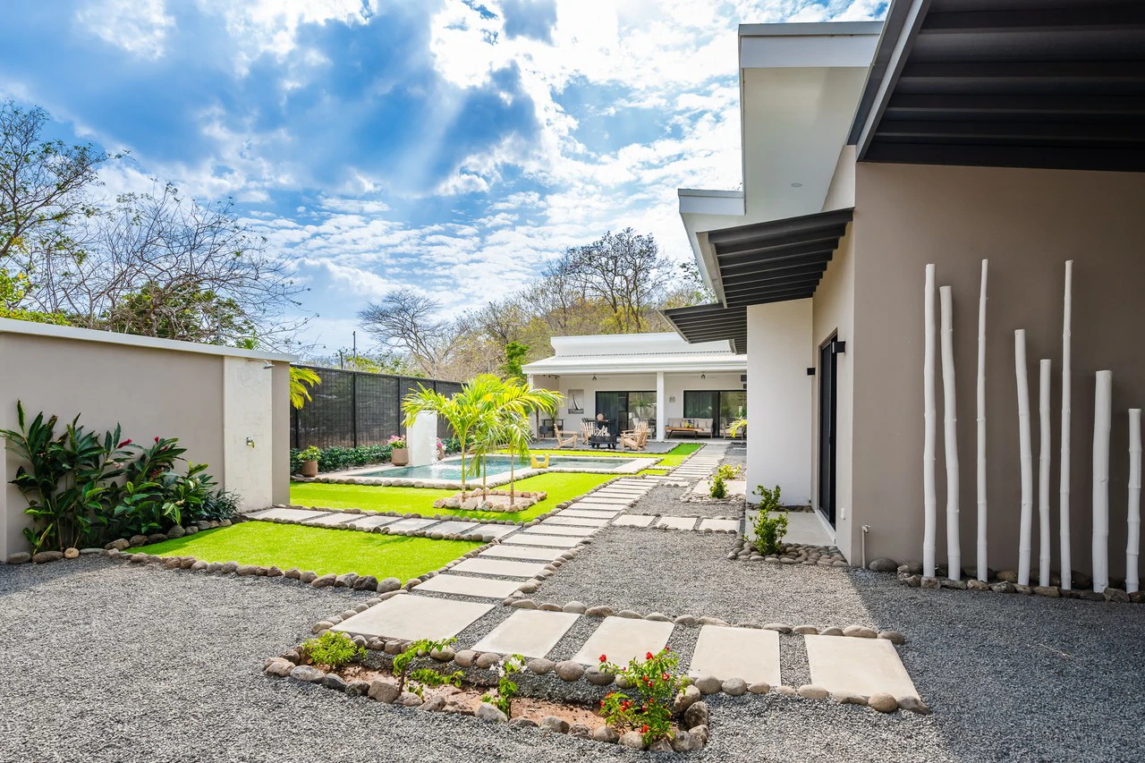 Villa Aurora: New 5BR Luxury Home Minutes from Playa Penca & Potrero - Gallery image 32