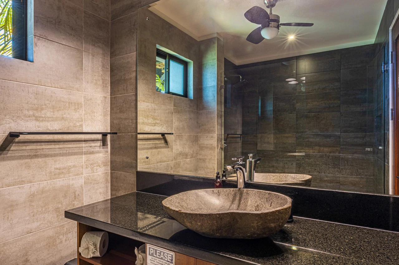 Casa Markissa: Luxury Oceanview Villa with Proven Rental Income. - Gallery image 23