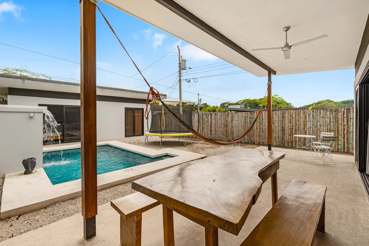 Loma Verde #48: Modern Corner-Lot Home Surrounded by Green Mountain Views - Gallery image 14