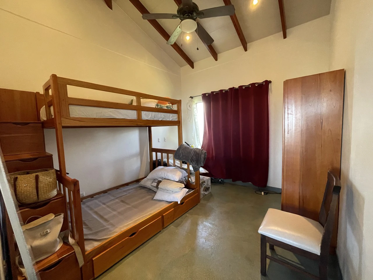 1.97 ACRES – 3 Bedroom Home With Pool, 360 Degree Mountain And Ocean View!!!!: Near the Coast and Mountain House For Sale in Platanillo de Dominical - Gallery image 18