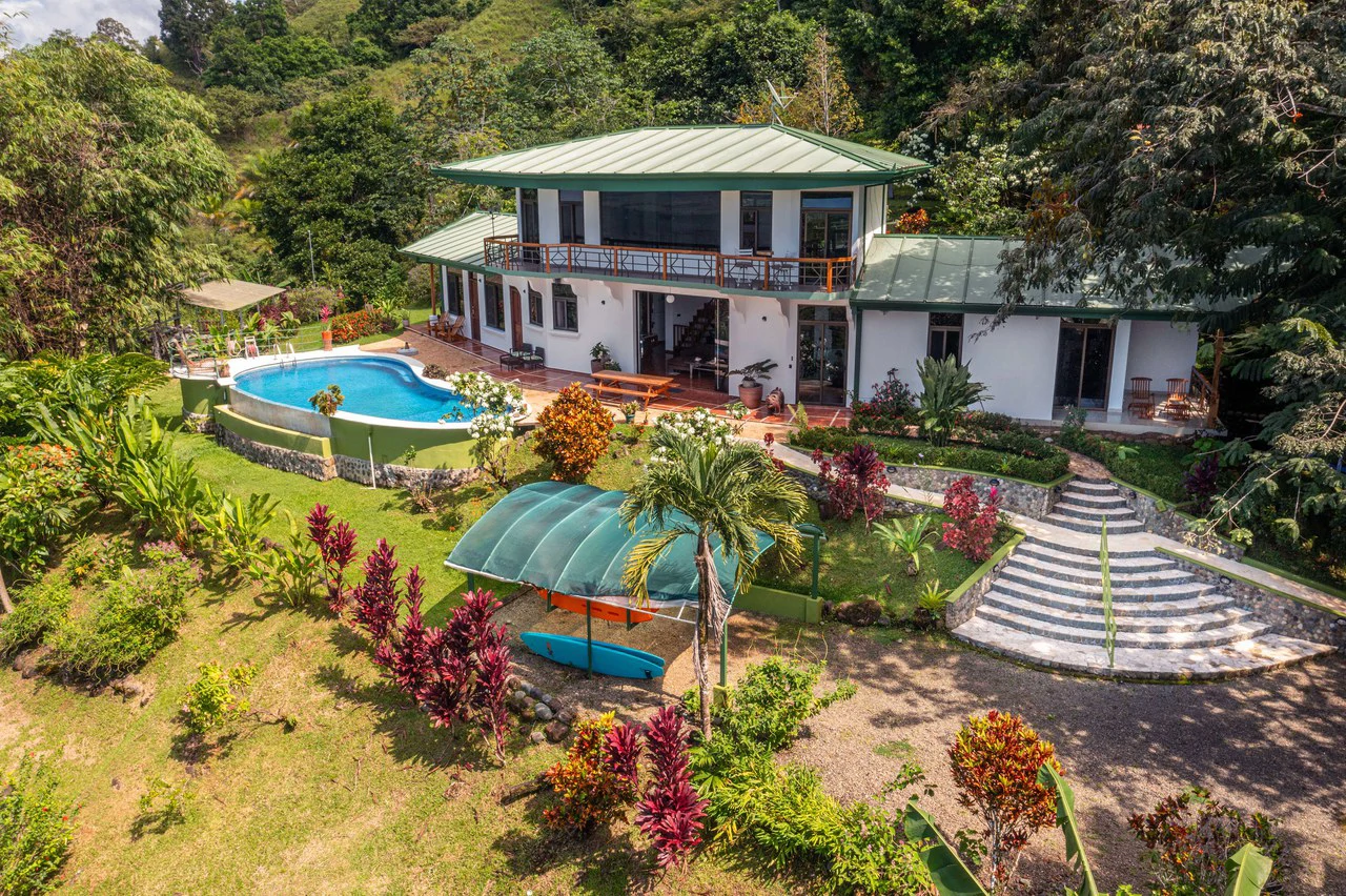 Mountain House For Sale in Savegre - Gallery image 8