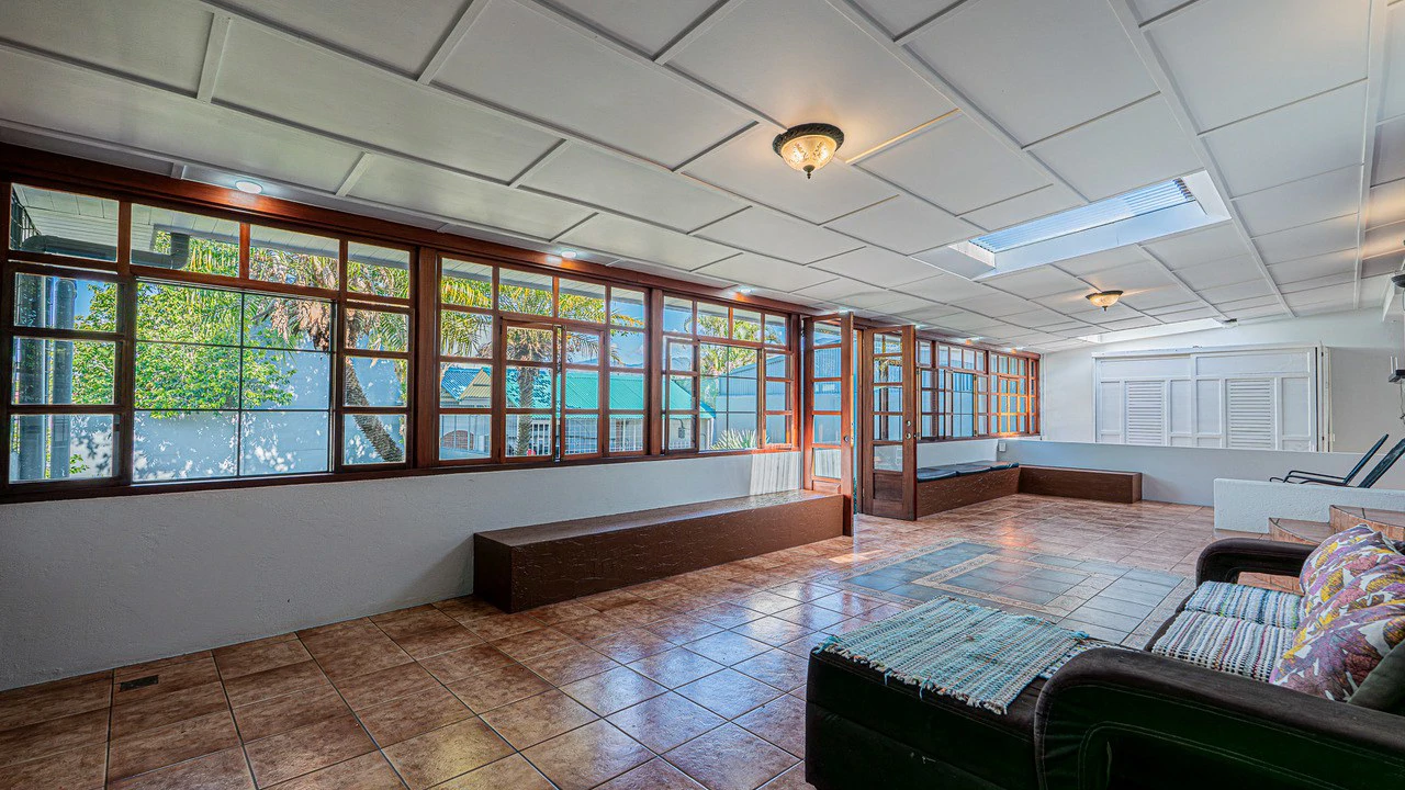 Completely Renovated 5 Bedroom Home in the Heart of San Isidro - Gallery image 33