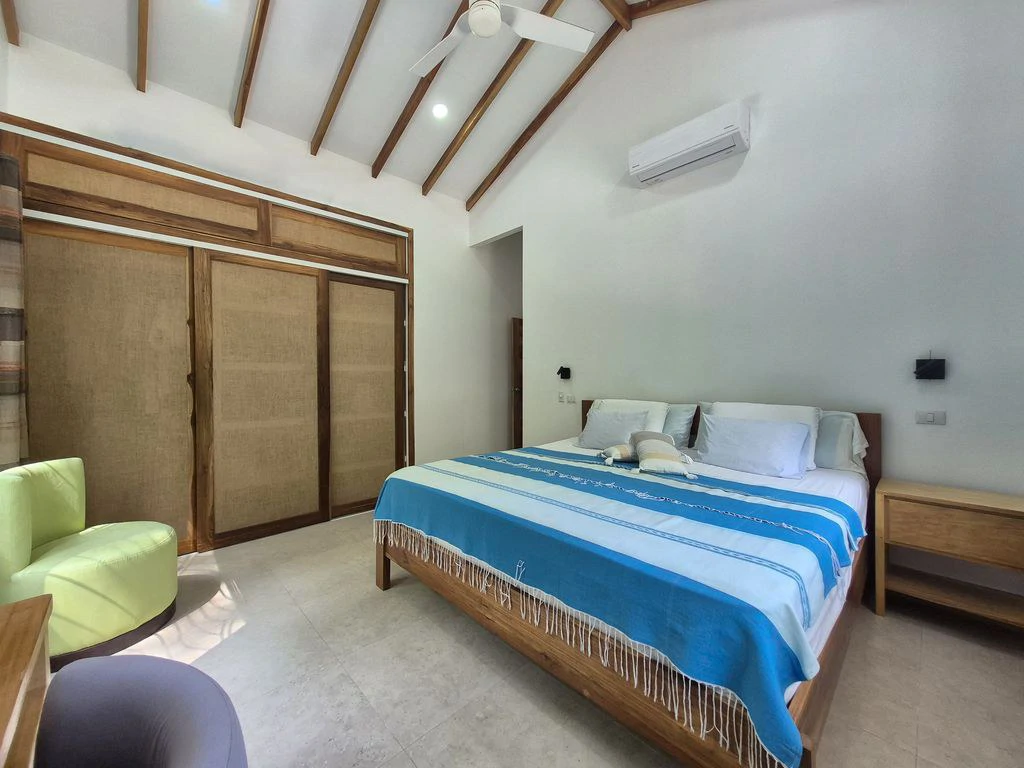 Casa Amapola: PRICE REDUCTION - Turnkey Modern Home with Pool in a Serene Tropical Setting, very close to Samara - Gallery image 23