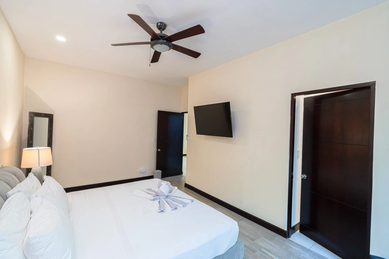 Mountain Condominium For Sale in Manuel Antonio - Gallery image 14