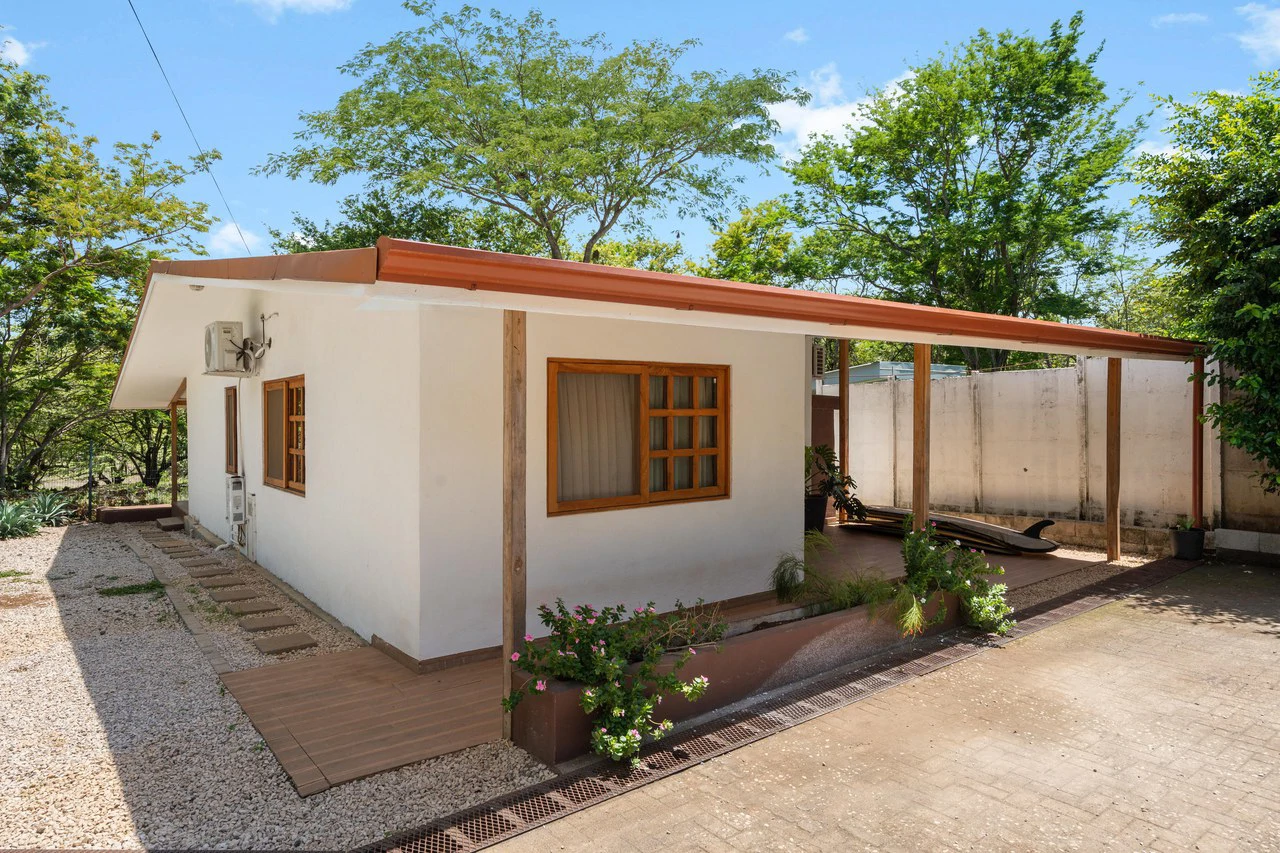 Multi-Home Property: Versatile Estate Near Playa Avellanas - Gallery image 17