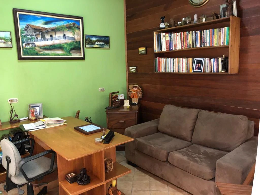 Luxury House for Sale in Liberia, Guanacaste, Costa Rica – Prime Location and Exclusive Design - Gallery image 26