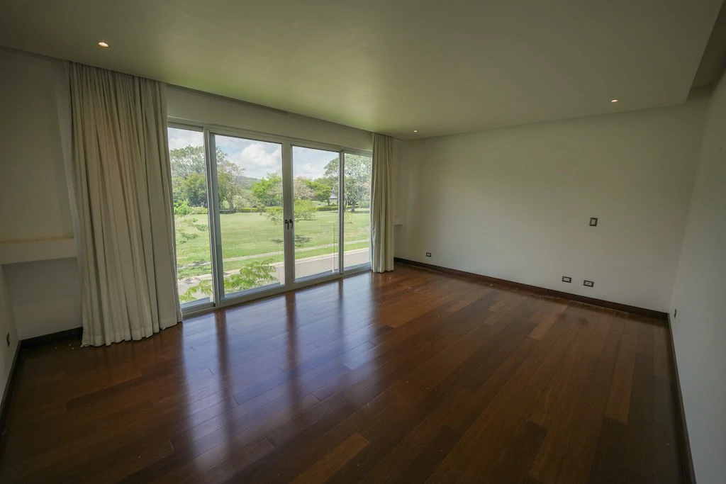 House For Sale in Lindora - Gallery image 22