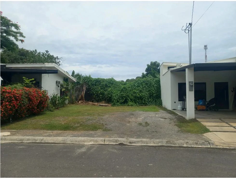 Residential Lot in Jacó, Garabito, Puntarenas: Your Opportunity to Build Your Ideal Home - photo 20