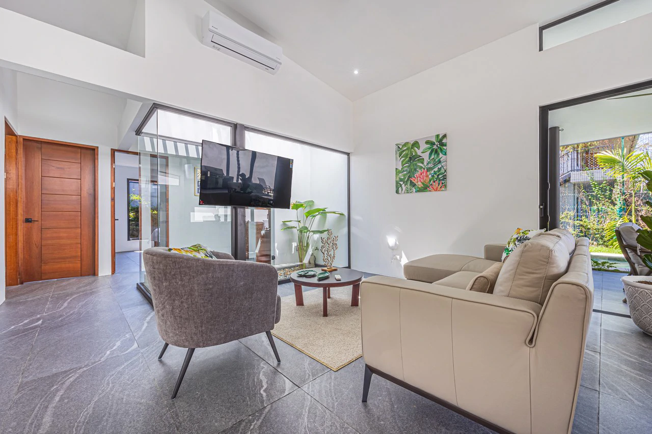 STYLISH 3 BED, 3 BATH BRAND NEW VILLA IN UVITA.: Mountain Villa For Sale in Uvita - Gallery image 31
