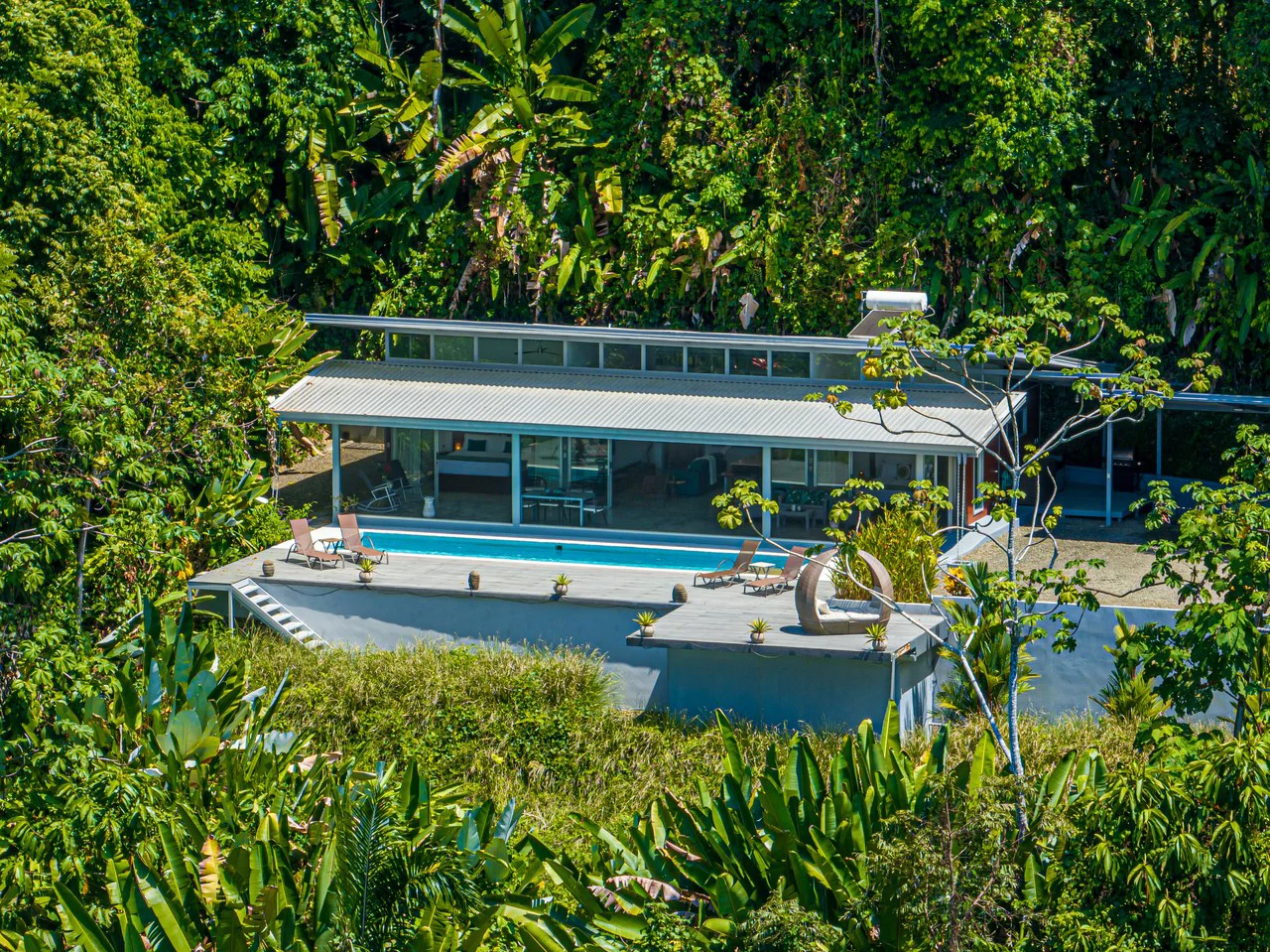 Uvita Ocean and Whale Tail View Modern Home on 3.64 Acres in Exclusive Enclave - Gallery image 7