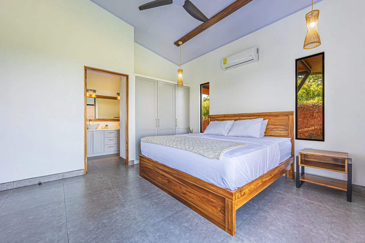CHONTALES NEW VILLA WITH PANORAMIC OCEAN AND MOUNTAINS VIEWS: Mountain Villa For Sale in Ojochal - Gallery image 13