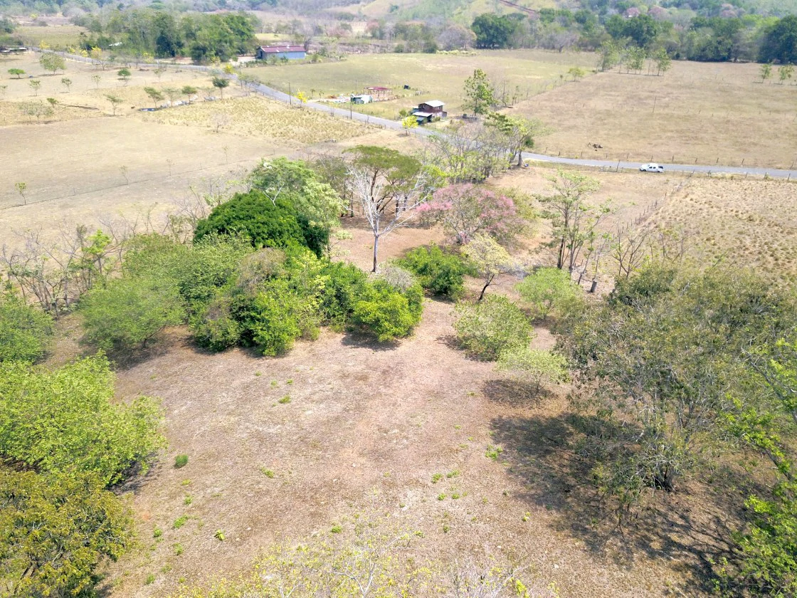 Stunning Views in Nandayure Valley -Amazing land near Bejuco and Pilas beaches Path - Gallery image 14