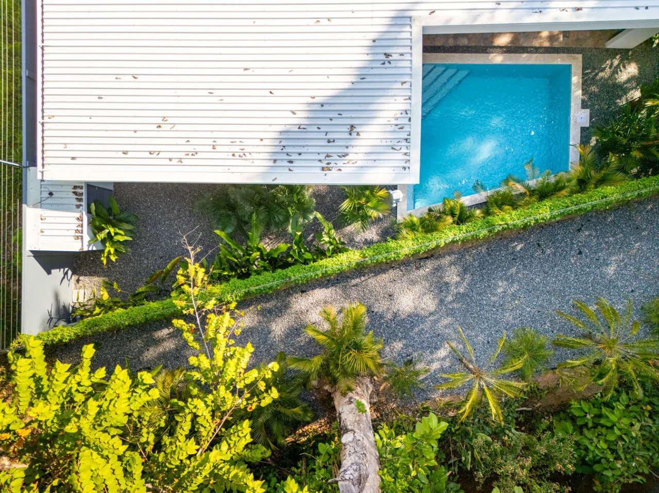 Amazing New Villa Cayman: Solar Powered and Walk to the Beach in Uvita! - Gallery image 14