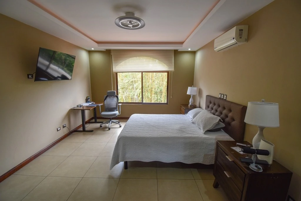 House For Sale in Ciudad Colón - Gallery image 25